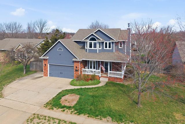 818 E Rushwood Ct, Derby, KS 67037