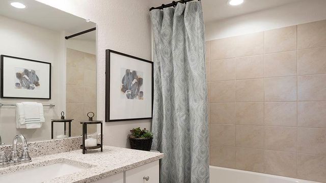 6004 Alfred Acres DR, Del Valle, TX 78617