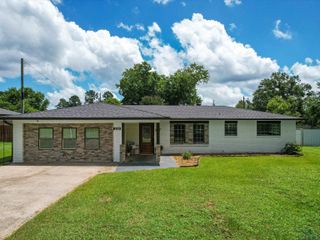 225 Joy Dr, Ore City, TX 75683