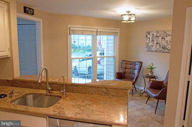 21186 VINELAND SQ, Ashburn, VA 20147