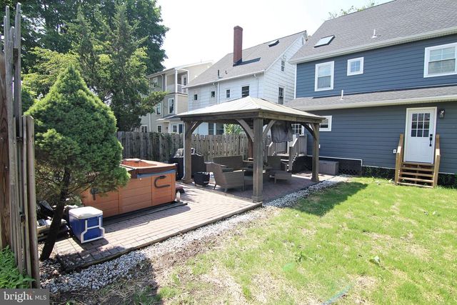 154 WOOD ST, Doylestown, PA 18901