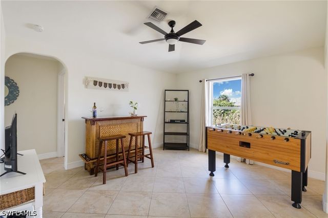 2534 NE 20th CT, Cape Coral, FL 33909