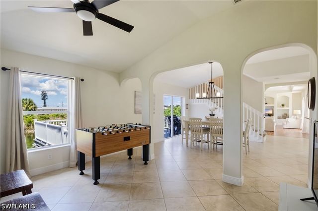 2534 NE 20th CT, Cape Coral, FL 33909