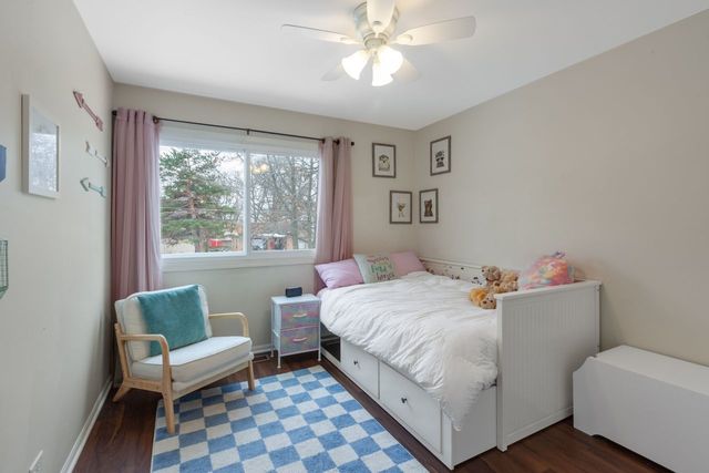 138 Oak Street, Lake Zurich, IL 60047