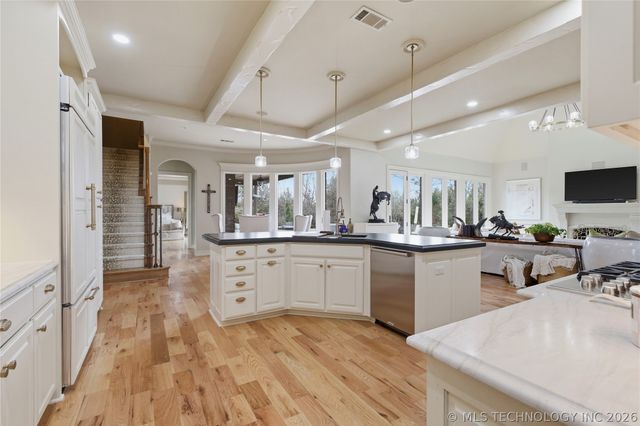 704 W 108th Street S, Jenks, OK 74037