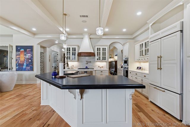 704 W 108th Street S, Jenks, OK 74037