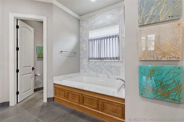 704 W 108th Street S, Jenks, OK 74037