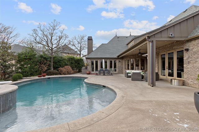 704 W 108th Street S, Jenks, OK 74037