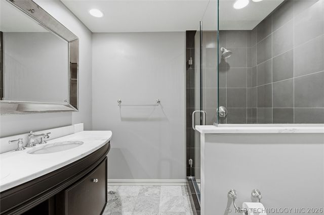 704 W 108th Street S, Jenks, OK 74037