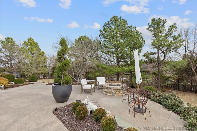 704 W 108th Street S, Jenks, OK 74037