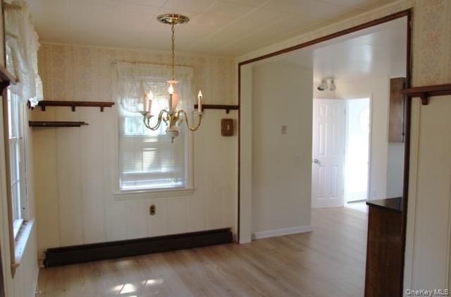 2 Hemlock Court, Bay Shore, NY 11706
