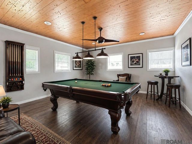 7511 Bear Cave Dr, Denham Springs, LA 70706