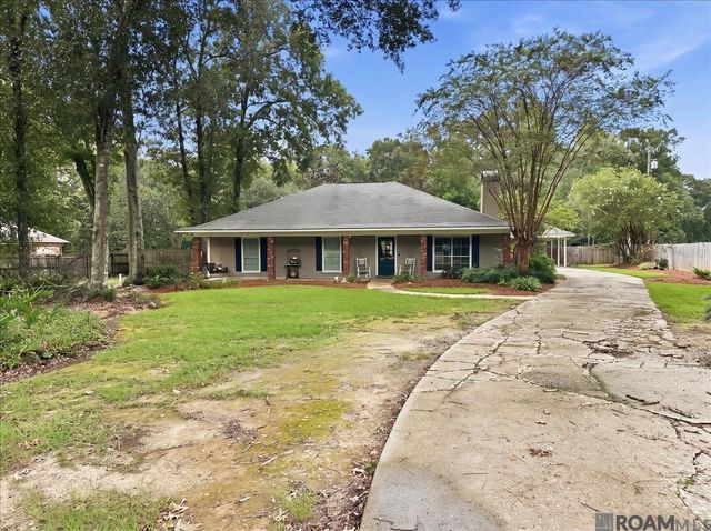 7511 Bear Cave Dr, Denham Springs, LA 70706