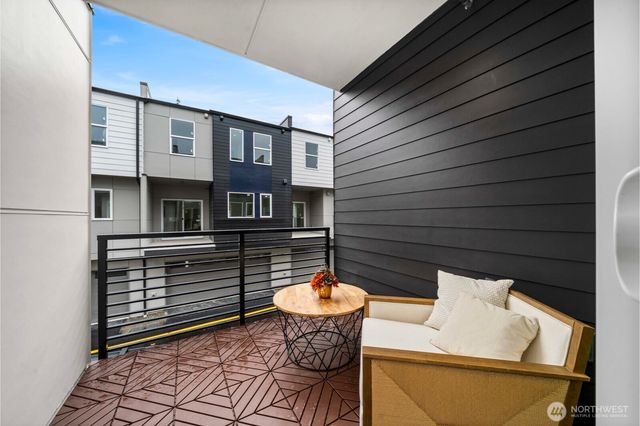 11544 17th Circle SW, Burien, WA 98146