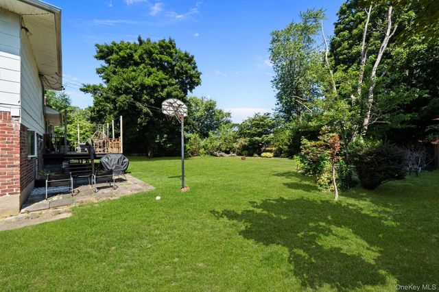 202 Tinton Place, East Northport, NY 11731
