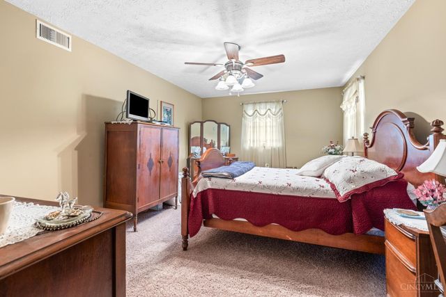 4576 Runningfawn Drive, Green Twp, OH 45247