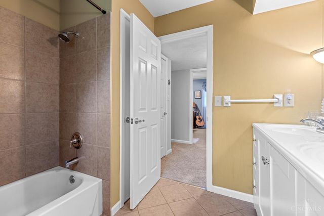 4576 Runningfawn Drive, Green Twp, OH 45247