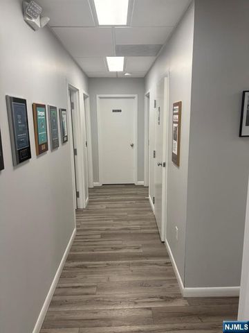 466 Old Hook Road 12, Emerson, NJ 07630