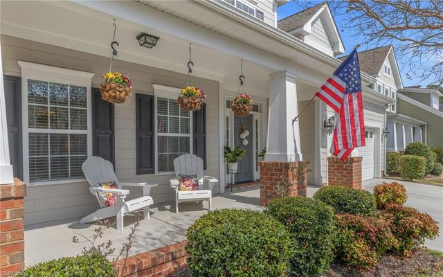 5584 Memorial DR, Virginia Beach, VA 23455