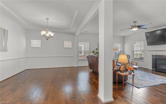 5584 Memorial DR, Virginia Beach, VA 23455