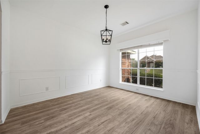 2704 Pennington Drive, Sachse, TX 75048