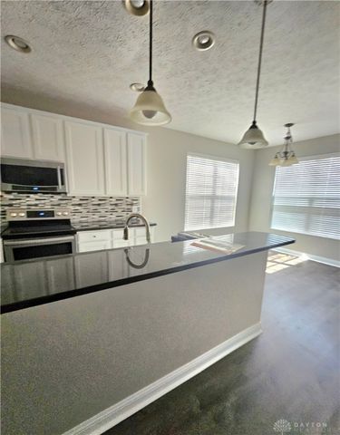 1664 N Wood Creek Drive, Springboro, OH 45458