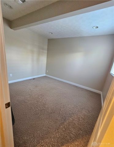 1664 N Wood Creek Drive, Springboro, OH 45458