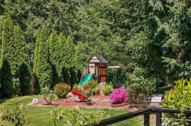 18533 93rd Street SE, Snohomish, WA 98290