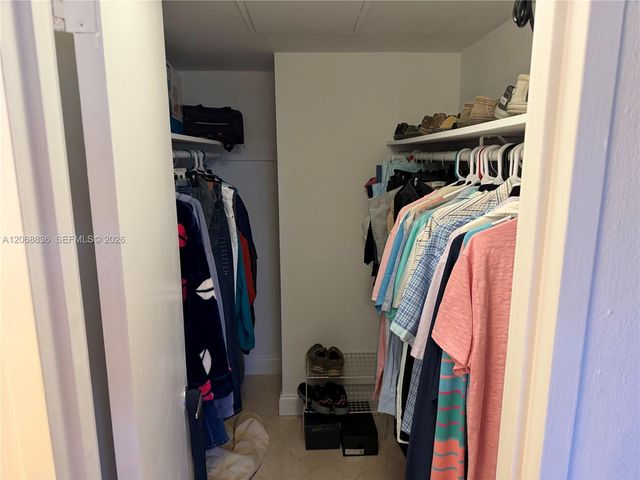 3001 S Ocean Drive 421, Hollywood, FL 33019