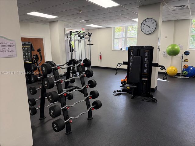3001 S Ocean Drive 421, Hollywood, FL 33019