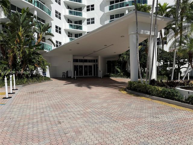 3001 S Ocean Drive 421, Hollywood, FL 33019