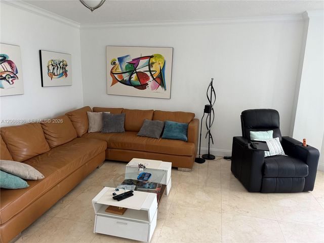 3001 S Ocean Drive 421, Hollywood, FL 33019