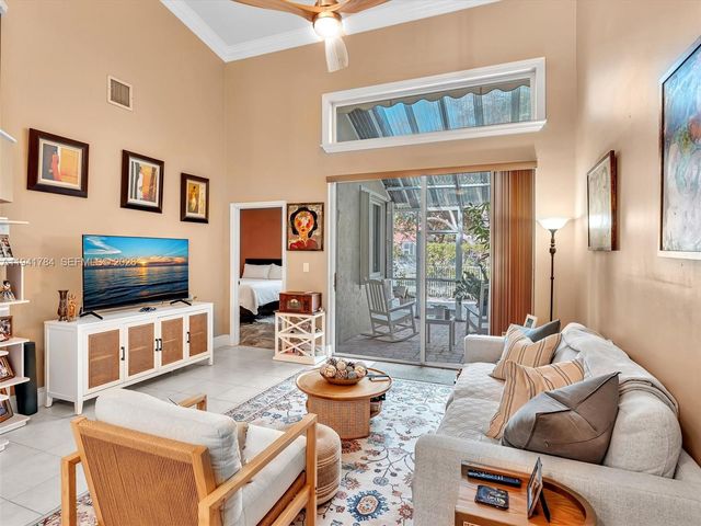 12573 NW 56th Dr, Coral Springs, FL 33076