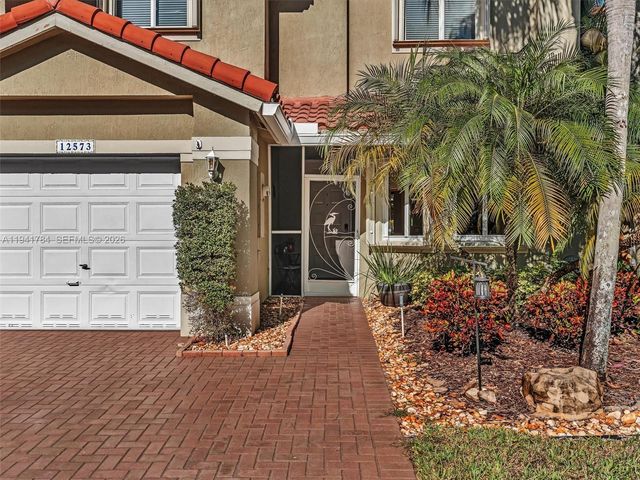 12573 NW 56th Dr, Coral Springs, FL 33076