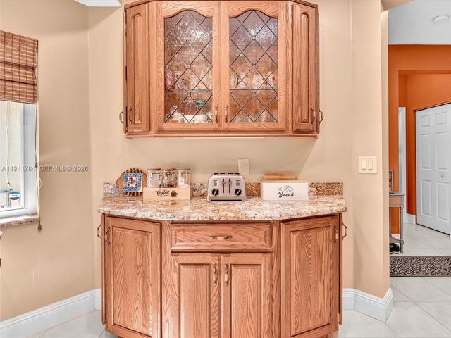 12573 NW 56th Dr, Coral Springs, FL 33076