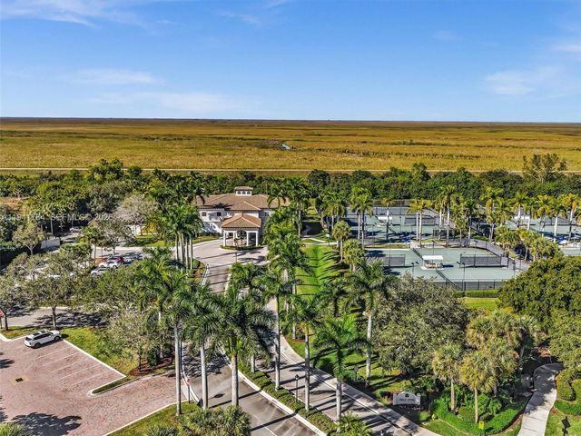 12573 NW 56th Dr, Coral Springs, FL 33076