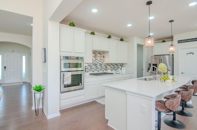 2574 Meadow Hills Drive, Pittsfield Charter Twp, MI 48108