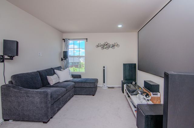2574 Meadow Hills Drive, Pittsfield Charter Twp, MI 48108
