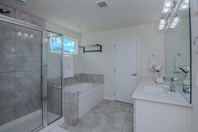 2574 Meadow Hills Drive, Pittsfield Charter Twp, MI 48108