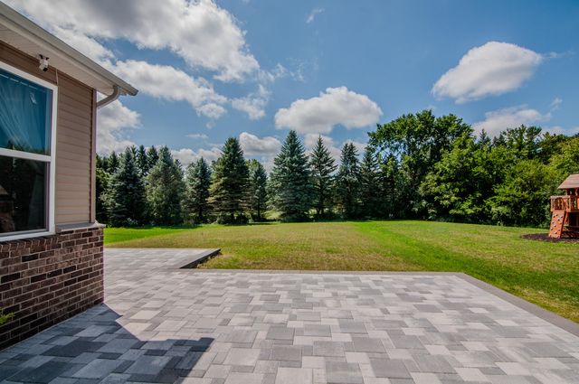 2574 Meadow Hills Drive, Pittsfield Charter Twp, MI 48108