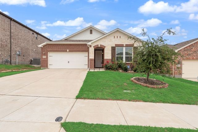 8732 Heliotrope Lane, Fort Worth, TX 76131