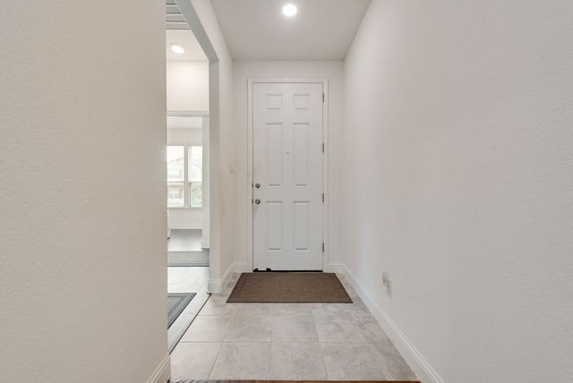 8732 Heliotrope Lane, Fort Worth, TX 76131