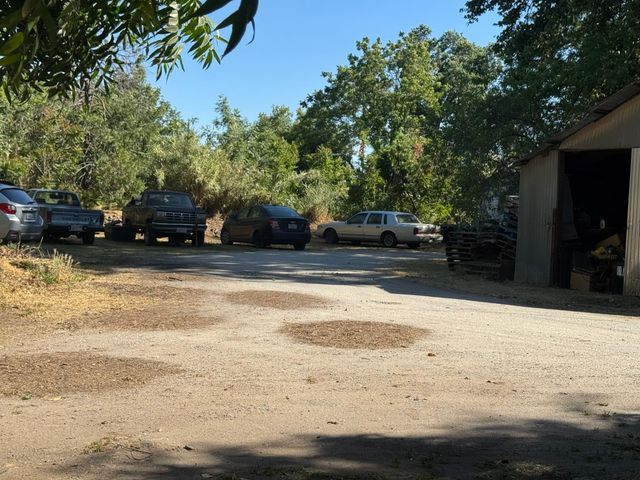 318 Preston Ave, Ione, CA 95640