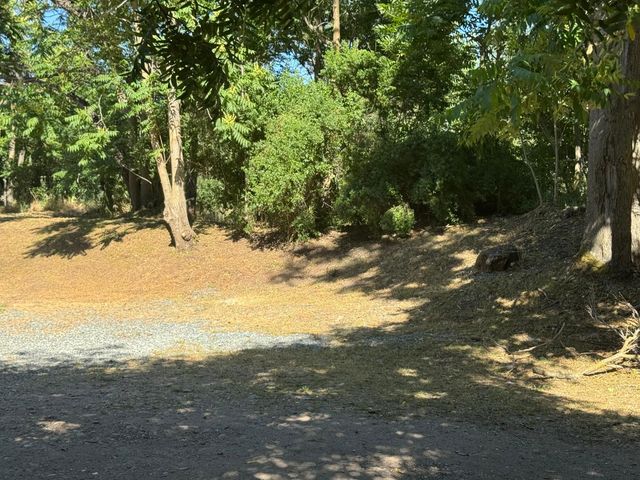 318 Preston Ave, Ione, CA 95640