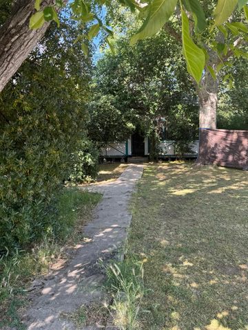 318 Preston Ave, Ione, CA 95640