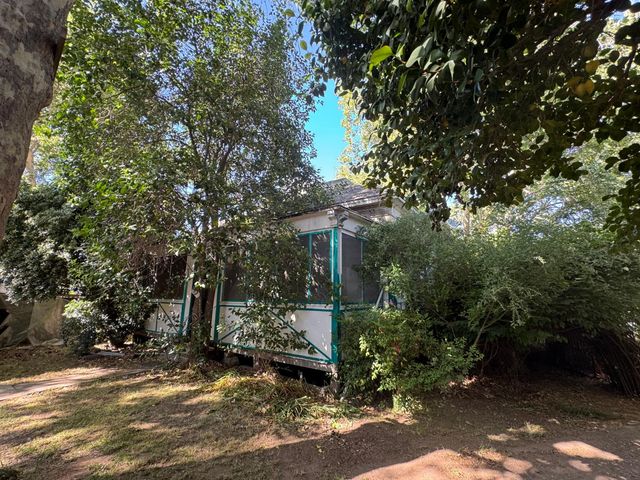 318 Preston Ave, Ione, CA 95640