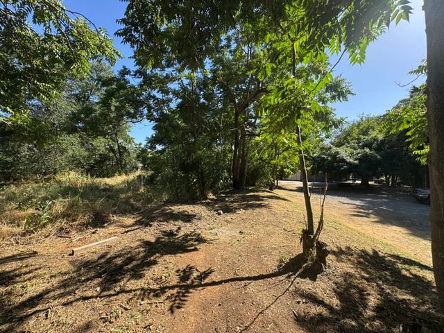 318 Preston Ave, Ione, CA 95640