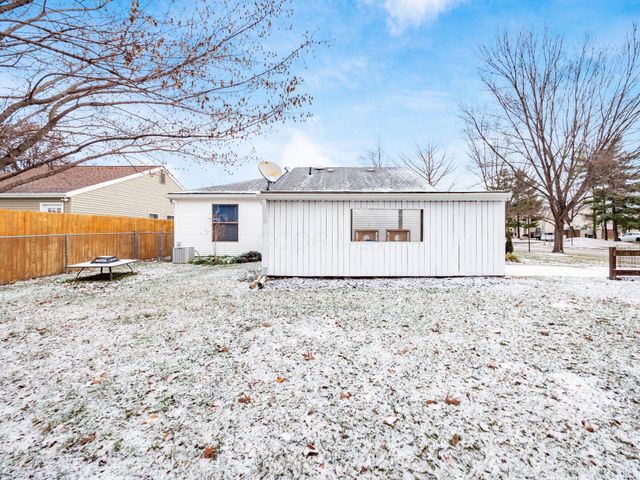 7723 Stanlake Court, Columbus, OH 43235