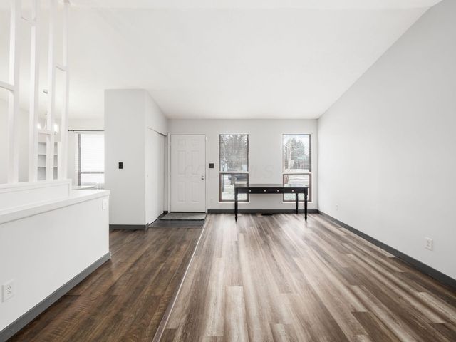 7723 Stanlake Court, Columbus, OH 43235