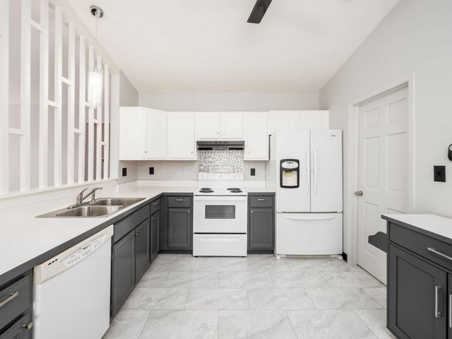 7723 Stanlake Court, Columbus, OH 43235